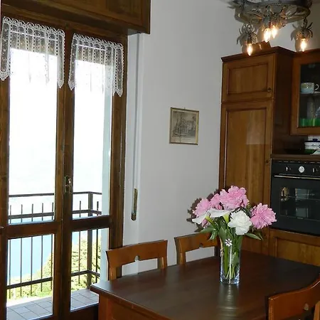 Casa Bellavista アパート Civenna